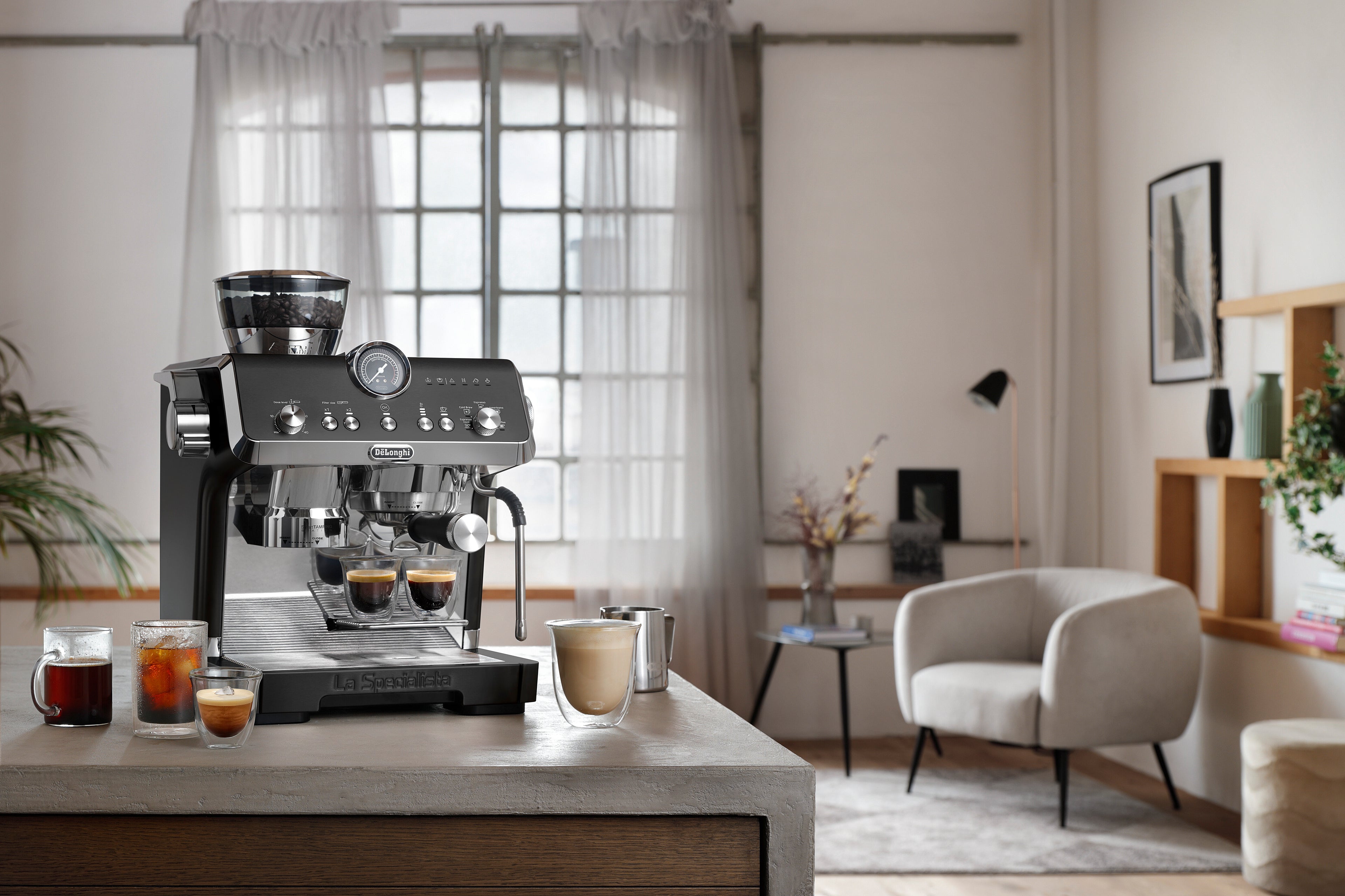 DeLonghi - La Specialista Opera Black