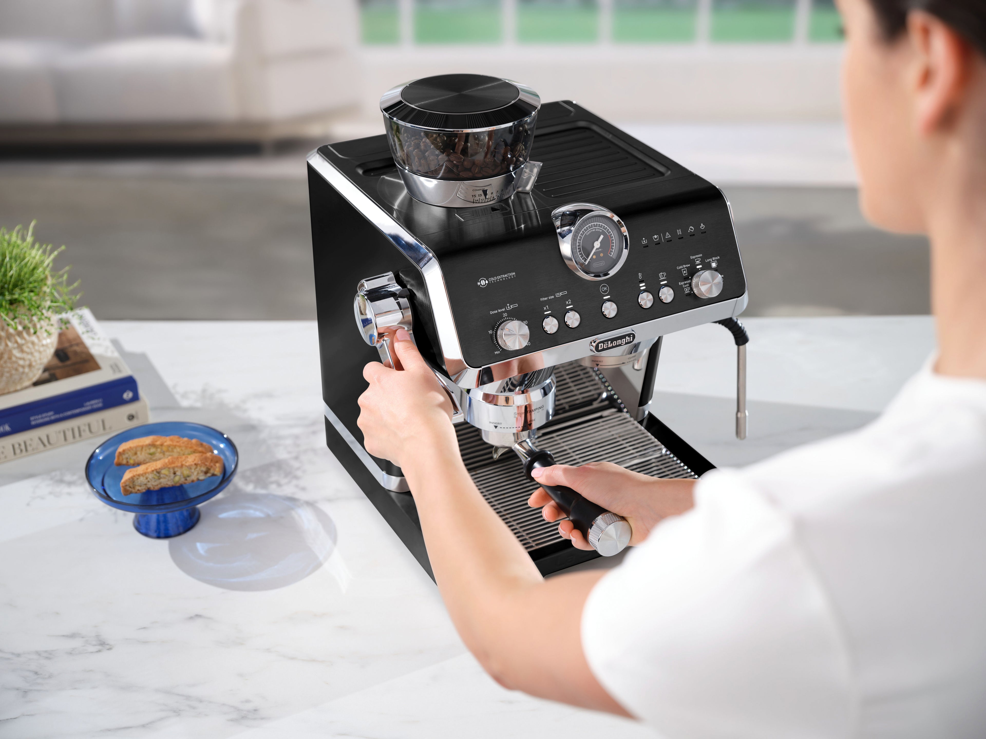 DeLonghi - La Specialista Opera Black